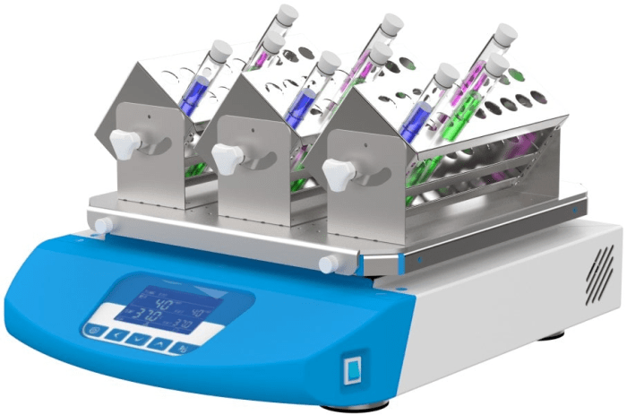 Being BS-3 BS Series Orbital Shaker, P.I.D. Programmable Controller, Universal Platform included, 17.7 x 17.7 in