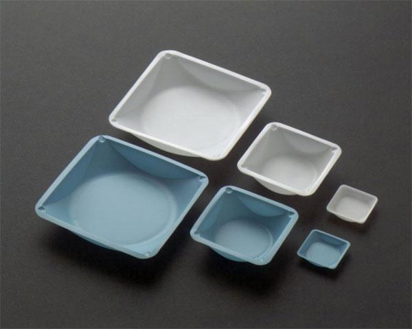 Eagle Thermoplastics WB-158-100 square weighing dishes 1-5/8" top i.d. x 5/16"d (100 per pack) pn: wb-158-100