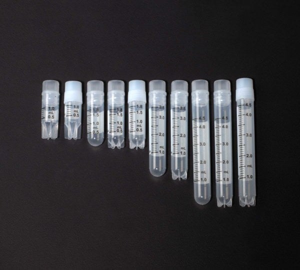 CELLTREAT 229915B CF Cryogenic Vial 1.8 mL, Internal Thread, Self-Standing, Sterile, 500/pk